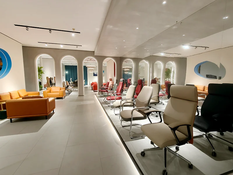 Full view of KEPO SPACE showroom with ergonomic office chairs and leather office sofas