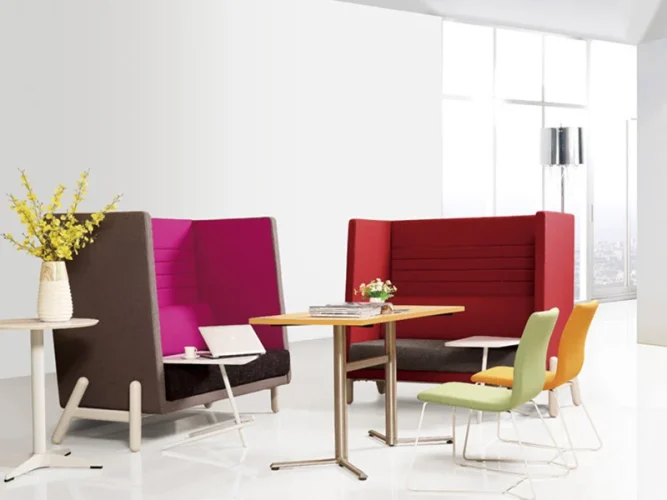 functional-office-lounge-pod-furniture-5